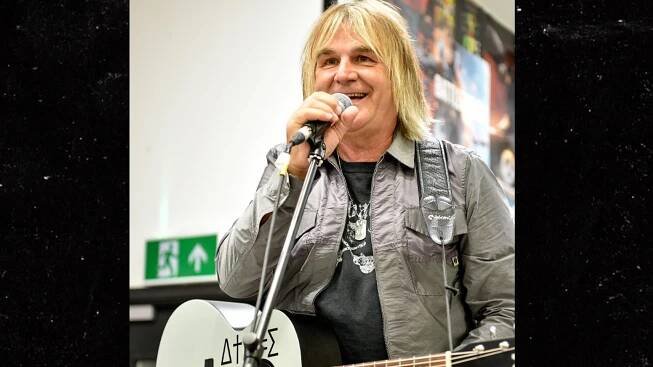 Mike Peters, Singer for The Alarm, Dead at 66