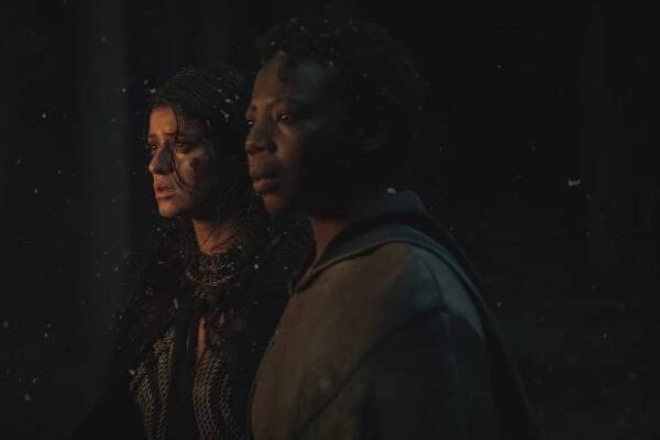 Anya Chalotra, Mimi Ndiweni - Zaklínač - Kaer Morhen - Z filmu