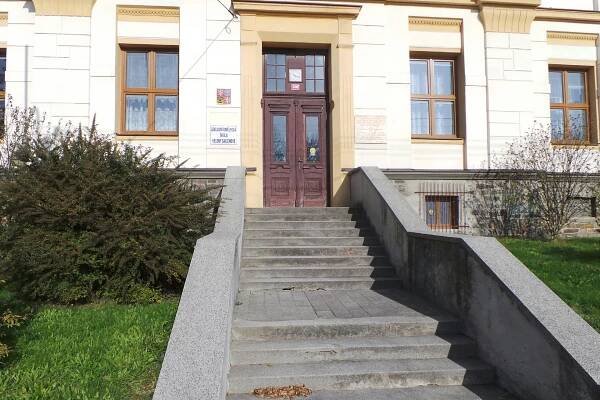Základní umělecká škola Heleny Salichové, Ostrava - Polanka n/O, 1. května 330 foto 1