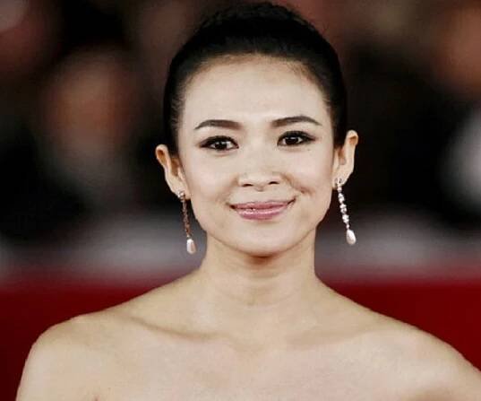 Zhang Ziyi Biography - Facts, Childhood, Family Life & Achievements