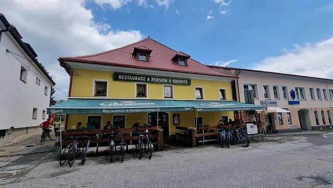 Restaurace U Kohoutů foto 2