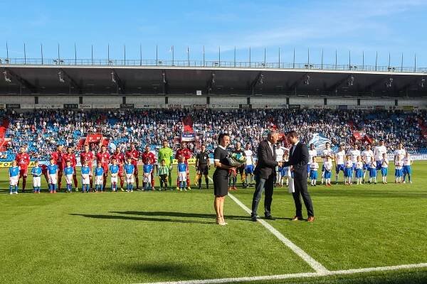 FC Baník Ostrava vs. SIGMA v hledáčku Míši Valsové | Sigmaolomouc.cz