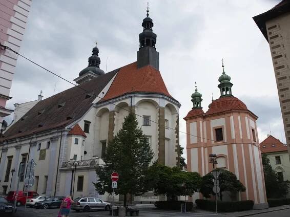 Katedrála sv.Mikuláše ČB - okolí Českých Budějovic - turistické zajímavosti | Výlety od DDS TOUR