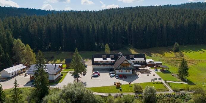 Pobyt v rodinnom penzióne Orava Village v Oravskej Lesnej s polpenziou a wellness