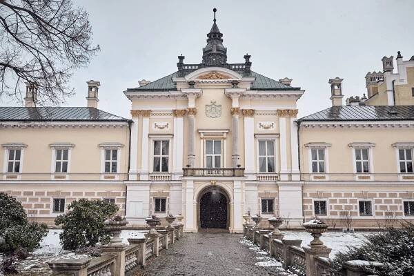 Nejen za sklem do Světlé nad Sázavou, na zámku je výstava k vánočním tradicím