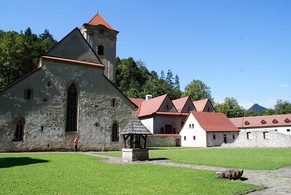 Súbor:Kartuziánsky kláštor Pieniny (15).jpg – Wikipédia