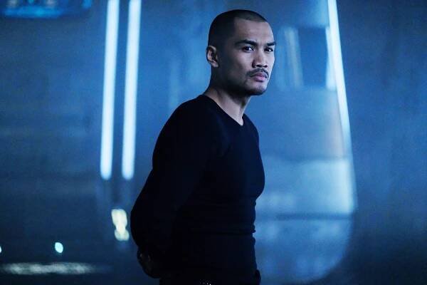 Dark Matter - Nowhere to Go - Z filmu - Alex Mallari Jr.