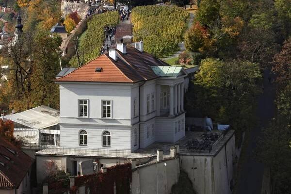 Villa Richter - restaurant with views of Prague