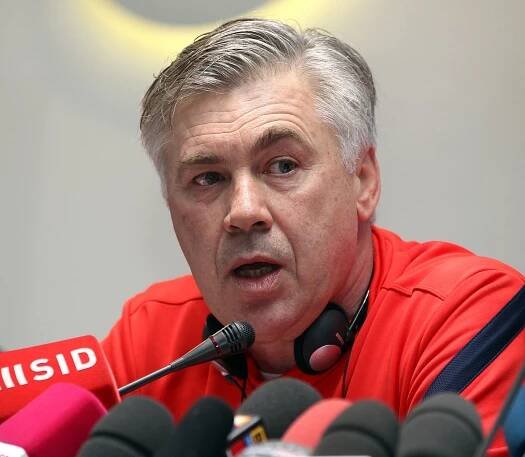 Soubor:Carlo Ancelotti 2012-01-02 (1).jpg