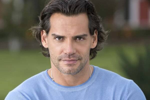 20-astounding-facts-about-cristian-de-la-fuente