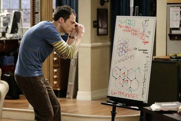Sheldon's (Jim Parsons) search for the answer to a physics problem leads him to work at the Cheesecake Factory with Penny, on THE BIG BANG THEORY, Monday, Feb. 1