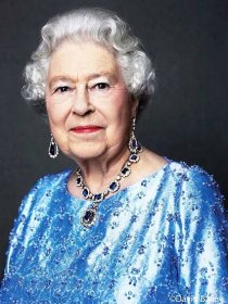 Queen Elizabeth II Celebrates Sapphire Jubilee With Gorgeous New Portrait