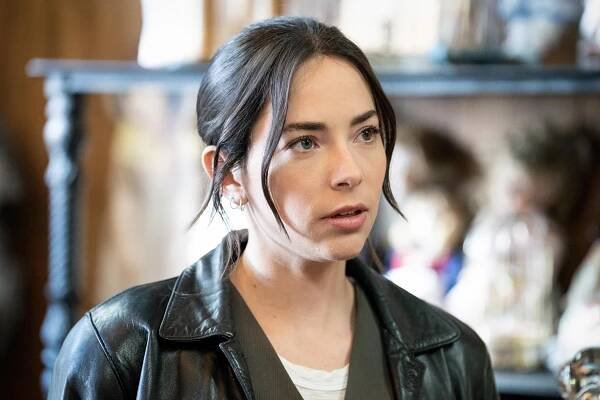 NCIS: Origins - Darlin', Don't Refrain (S01E17) (2025)