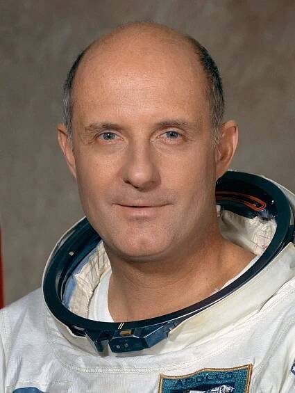 File:Thomas Stafford (3x4 cropped).jpg