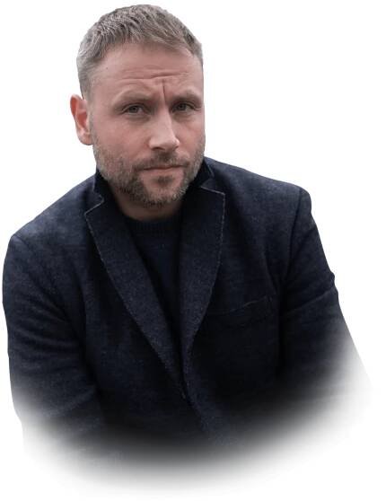 Max Riemelt – Official Website
