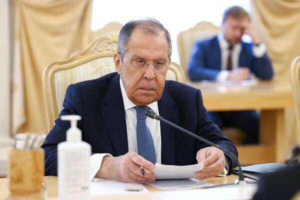 Russian Foreign Minister Lavrov and Azeri Foreign Minister Bayramov meet in Moscow