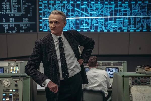 For All Mankind - Rudý Měsíc - Z filmu - Colm Feore