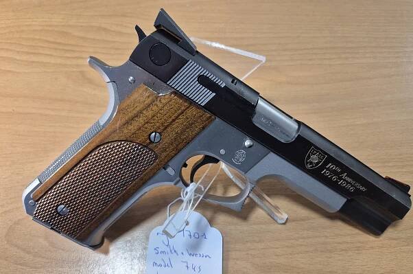 Smith&Wesson model 745, cal .45acp, prijs 750€