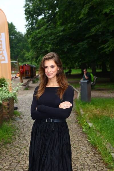 FOTO: Sára Rychlíková na akci od Primy. – stránka 6