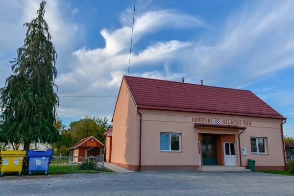 strazanac_01