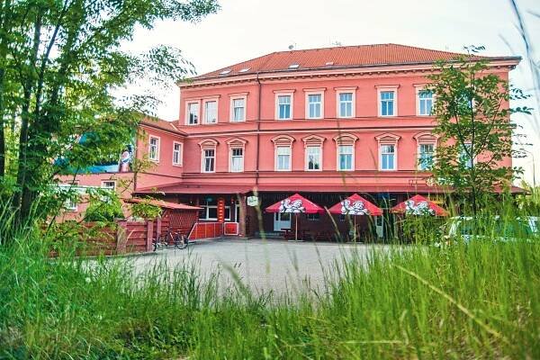 O nás – Hotel Grand Jaroměř