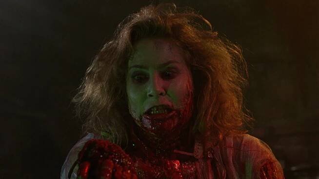 Nevěsta Re-Animatora - Z filmu - Kathleen Kinmont