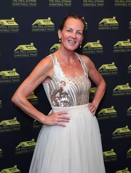 Lorraine Stanley as Karen Taylor