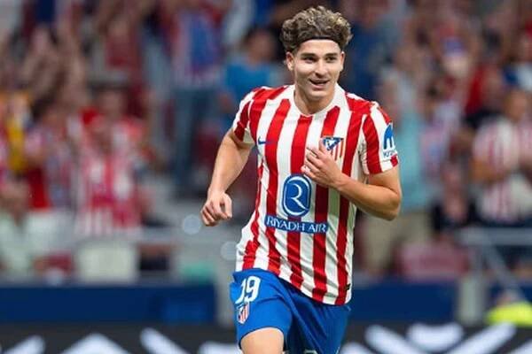 Álvarez v Liverpoolu? Agent hvězdy Atlétika Madrid připustil, že tahle varianta ležela na stole