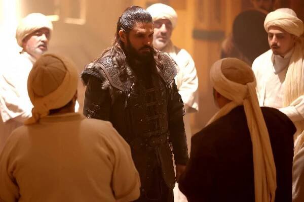 Tolgahan Sayışman - Barbaros Hayreddin: Sultanın Fermanı - Episode 10 - Z filmu