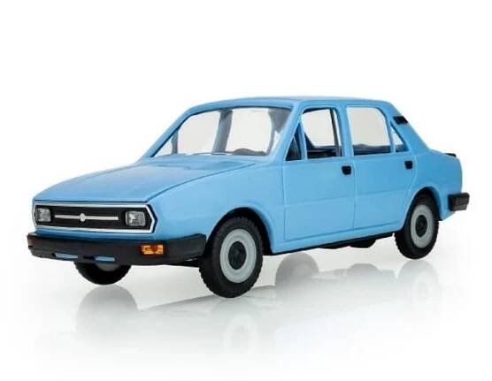 Auto Škoda 120 plast - model