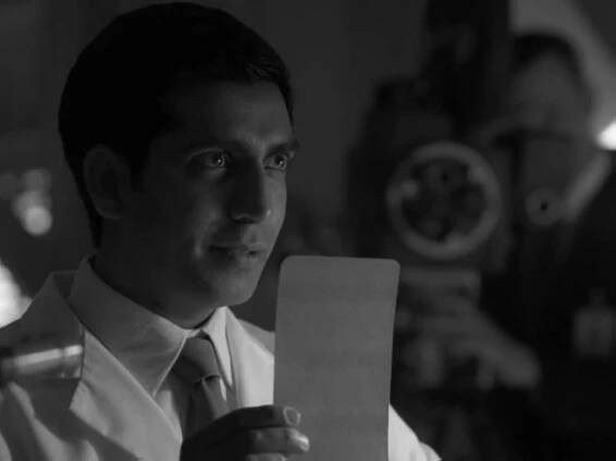 Ravi Kapoor in Hrdinové (2006)