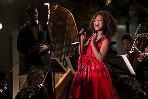 Annie - Z filmu - Jamie Foxx, Quvenzhané Wallis