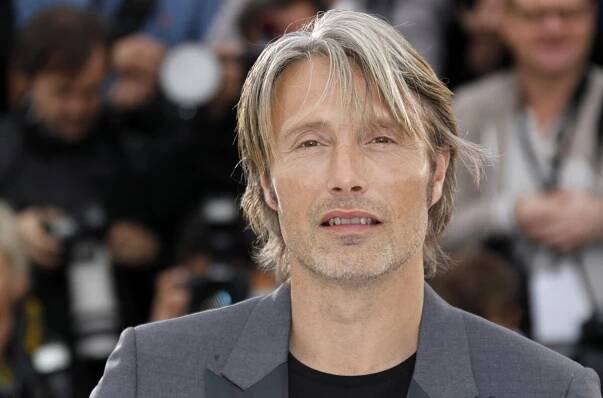 Mads Mikkelsen pre SME: Som slávny, som úspešný, ale toto som chcel?