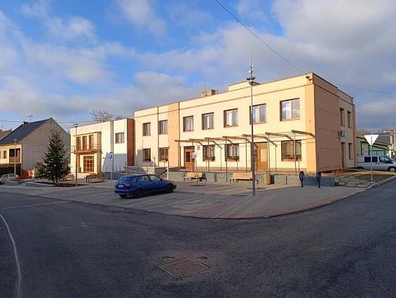 Investiční akce - Oficiální stránky obce Bystřice pod Lopeníkem