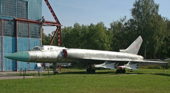 Russia’s Super-Sized Tu-128 Fighter: The Supersonic B-52 Killer