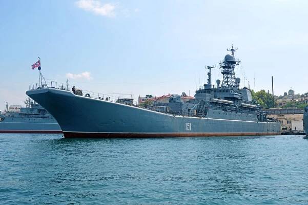 Postrach v Černém moři. Ukrajinci ničí ruské lodě, Kreml je stahuje dál od pevniny