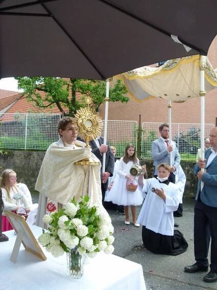Slavnost Těla a Krve Páně 6.6.2021 | Římskokatolická farnost Zdislavice