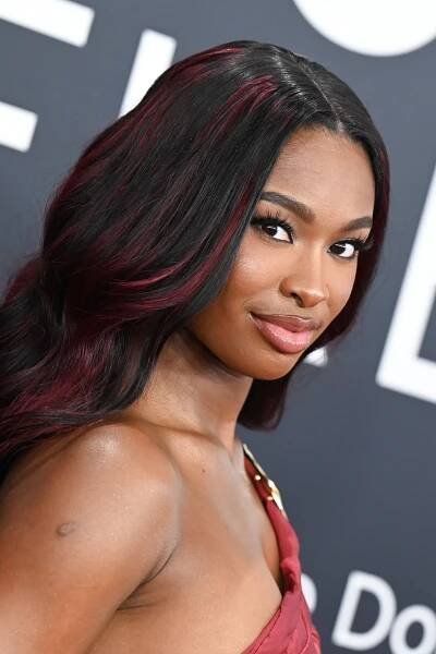 Coco Jones’s Super-High Slit Wasn’t Even the Best Part of Her Grammys Look