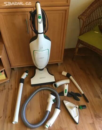 Rozbaleno Vysavač VORWERK VK200 + EB400 + příslušenství s hadicí a malými nástavci: M