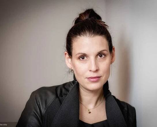 Schauspielerin Elena Uhlig 1
