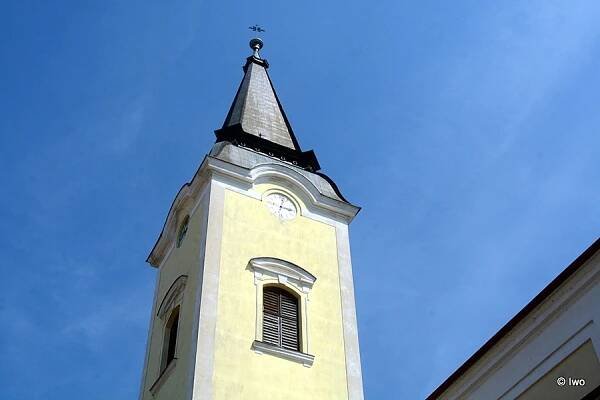 Kostel Všech svatých v Libochovicích – cokolivokoli.cz