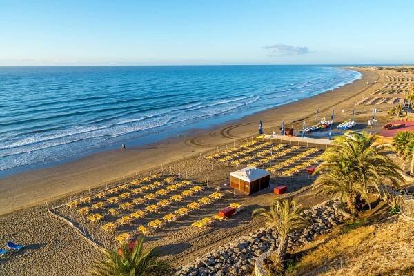 Playa del Inglés (pláže, hotely) - Gran Canaria