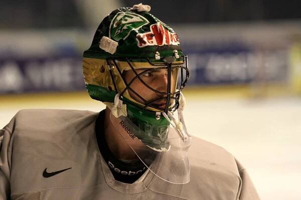 Salák je s Novosibirskem v semifinále KHL