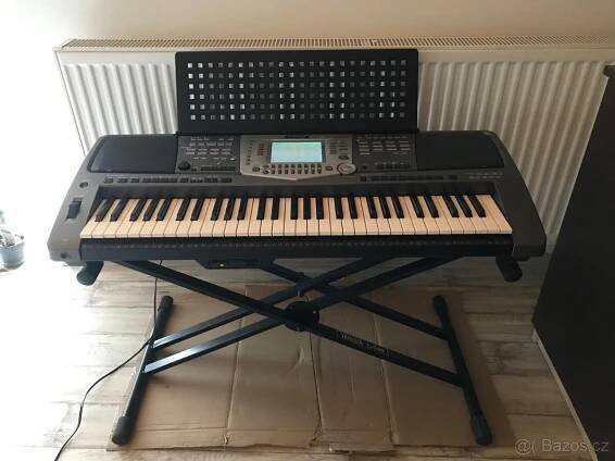 Keyboard Jamaha PSR1000