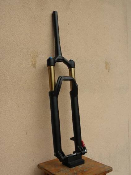 NOVÁ VIDLICE FOX 34 FLOAT FACTORY SERIES KASHIMA 29"