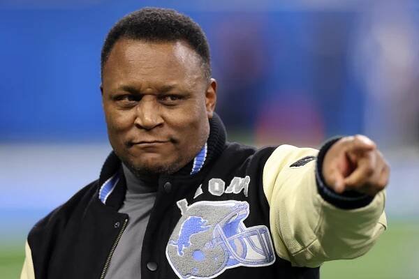 Former NFL player Barry Sanders of the Detroit Lions reacts during the first half between the Los Angeles Rams and Detroit Lions in the NFC Wild Card Playoffs at Ford Field on January 14, 2024 in Detroit, Michigan.