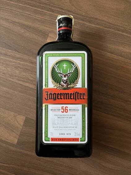 Jägermeister 1l investiční alkohol na prodej - Alkobazar.cz