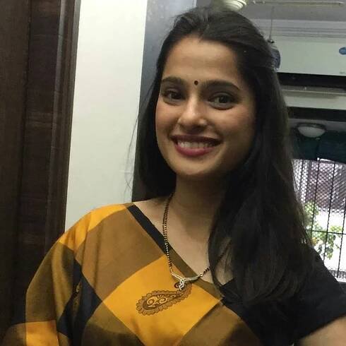 Priya Bapat on Saree