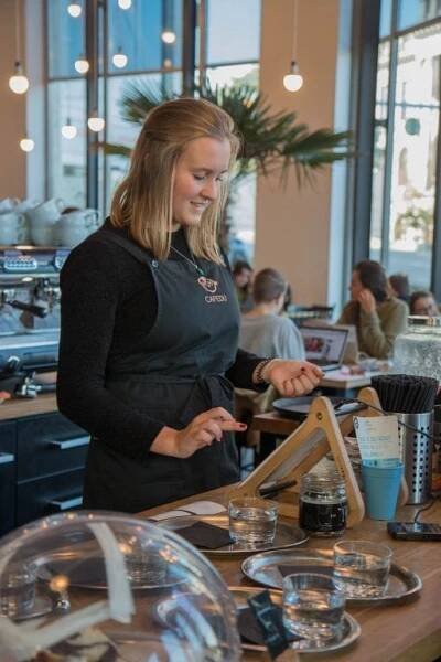 Staff Hanka 2