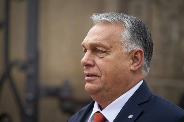 Viktor Orbán má větší podíl fanoušků na Slovensku a v Bulharsku než v Maďarsku